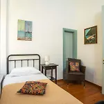Semesterbostad Myrsini's House Symi