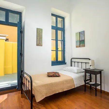 Ferienhaus Myrsini's House *