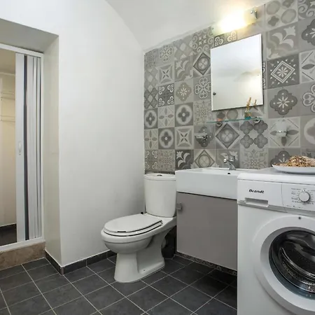 Ferienhaus Myrsini's House *